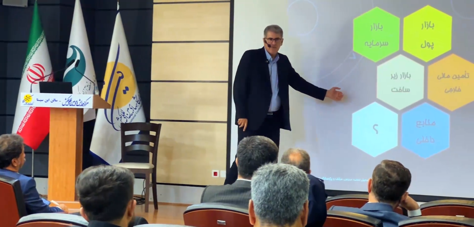 همراه با محمد درویش و دکتر آرش اسمعیل‌نسب